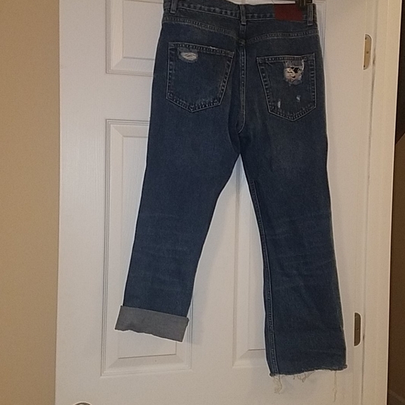 Jeans - Picture 3 of 4